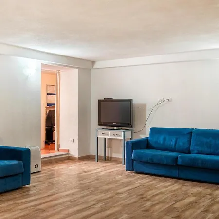 Mono 3 Apartment